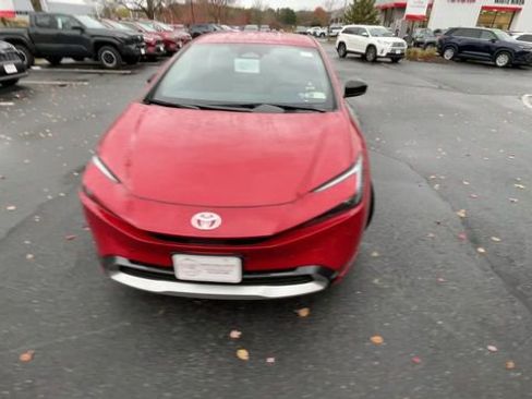 New 2026 Toyota Prius Plug-In Hybrid image 3