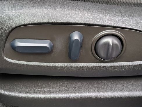 Used 2022 Chevrolet Equinox LT image 14