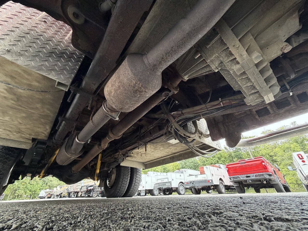 Used 1999 Ford F450 4x4 Regular Cab Super Duty image 99