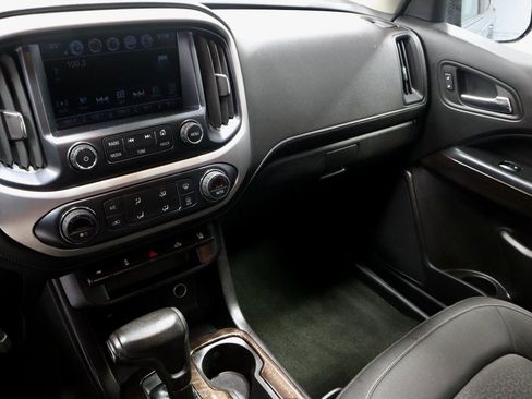 Used 2018 GMC Canyon SLE w/ SLE Convenience Package image 29