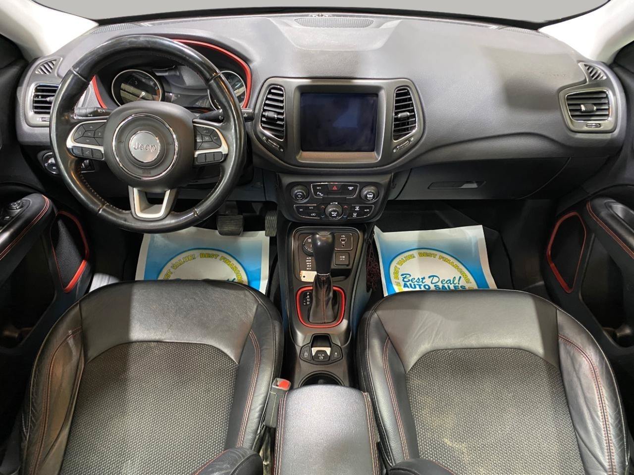 Used 2017 Jeep Compass Trailhawk w/ Navigation Group AWD/4WD image 21