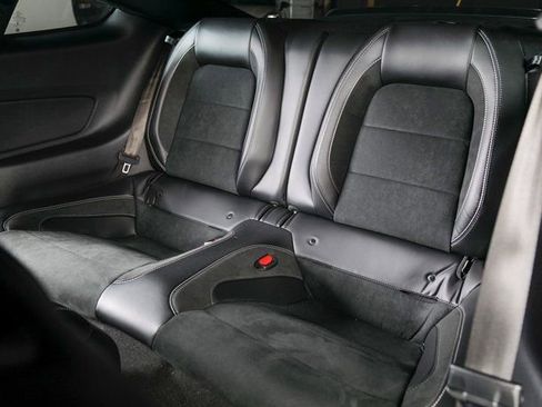 Used 2022 Ford Mustang Shelby GT500 w/ Technology Package image 5