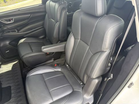 Used 2023 Subaru Ascent Limited w/ Technology Package AWD/4WD image 18