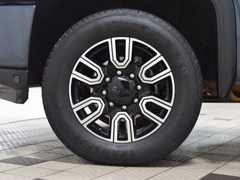 Used 2020 GMC Sierra 2500 AT4 w/ Technology Package image 23