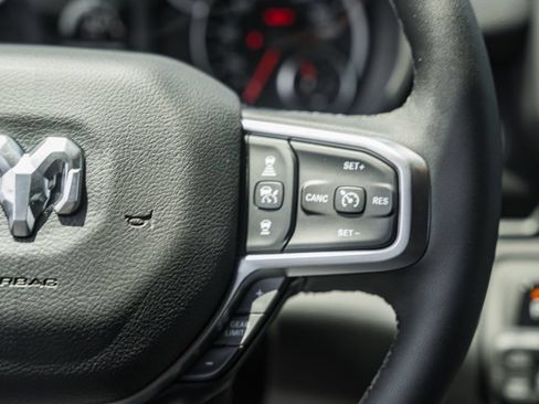 New 2026 RAM 1500 4x4 Crew Cab image 29