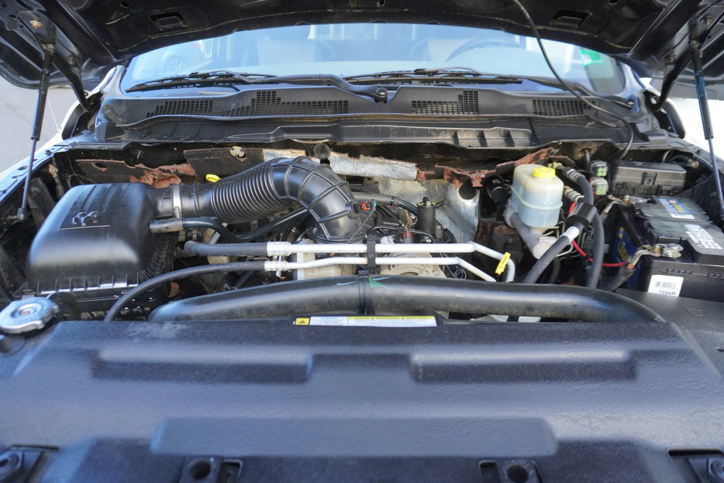 Used 2011 RAM 3500 ST RWD image 18