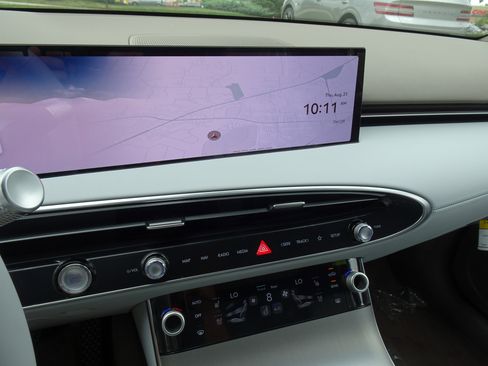 New 2026 Genesis GV70 2.5T Advanced image 17