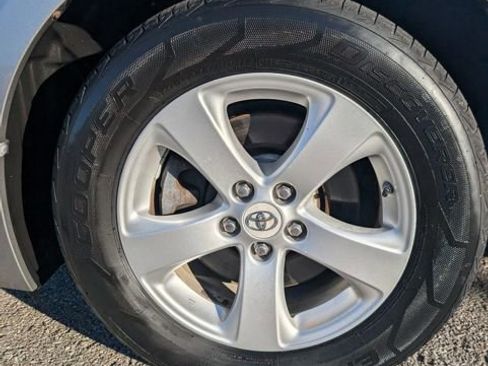 Used 2011 Toyota Sienna LE image 20