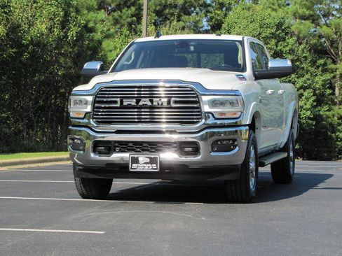 Used 2022 RAM 2500 Laramie AWD/4WD image 8