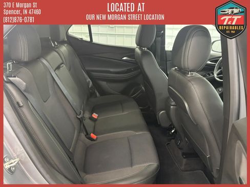 Used 2023 Buick Encore GX Select w/ Sport Touring Package FWD image 31