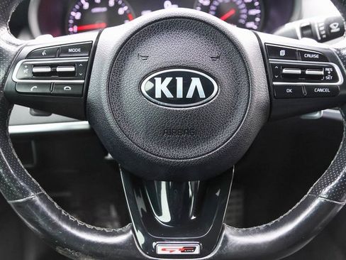 Used 2021 Kia Stinger GT-Line image 25