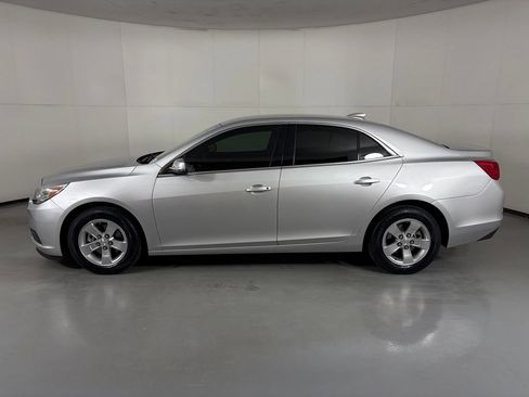 Certified 2015 Chevrolet Malibu LT FWD image 6