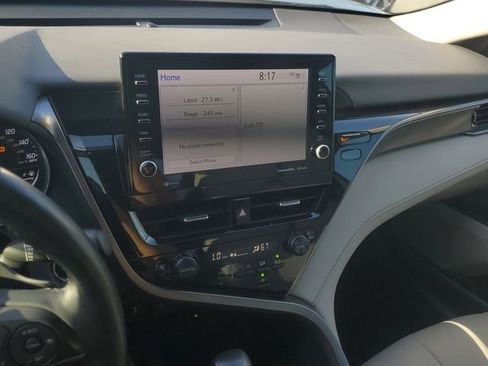 Used 2023 Toyota Camry SE w/ Cold Weather Package image 24