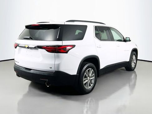 Used 2023 Chevrolet Traverse LT image 5