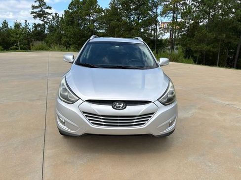 Used 2014 Hyundai Tucson SE FWD image 2
