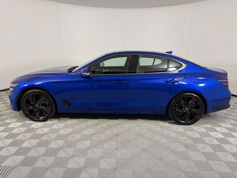 Used 2022 Genesis G70 3.3T w/ Sport Advanced Package image 9