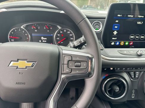 New 2026 Chevrolet Blazer LT w/ Convenience Package FWD image 18