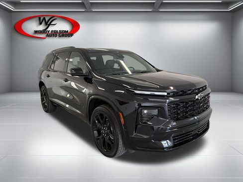 New 2026 Chevrolet Traverse RS w/ LPO, Floor Liner Package FWD image 3