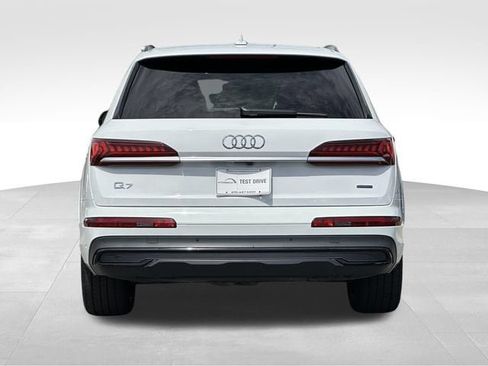 Used 2020 Audi Q7 3.0T Premium Plus AWD/4WD image 4