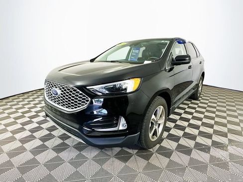Certified 2023 Ford Edge SEL w/ Convenience Package AWD/4WD image 7