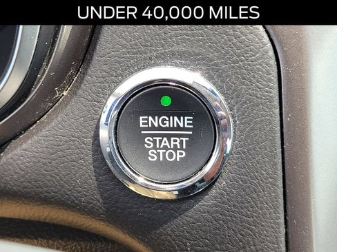Certified 2017 Ford Fusion SE FWD image 29