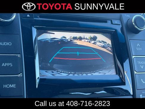 Used 2015 Toyota Camry XLE image 22