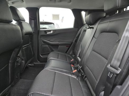 New 2026 Ford Escape SE image 15