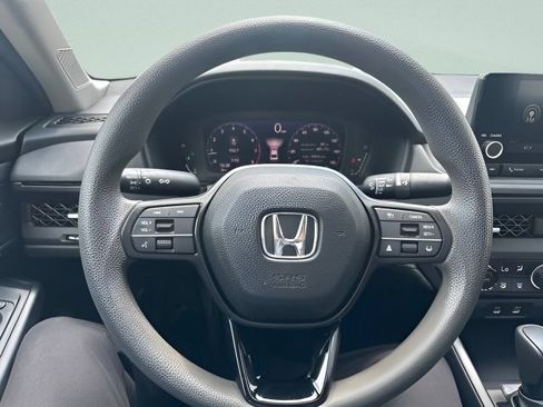Used 2024 Honda Accord EX image 15