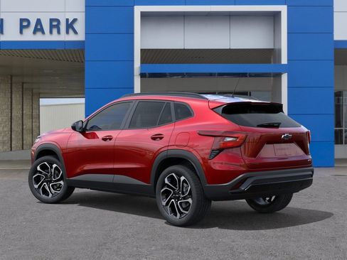 New 2026 Chevrolet Trax RS w/ Driver Confidence Package FWD image 3