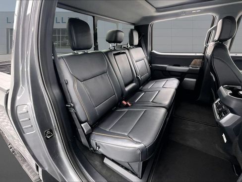 New 2026 Ford F250 Lariat w/ Tremor Off-Road Package AWD/4WD image 10