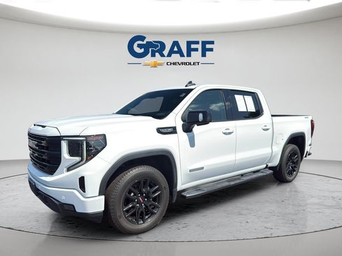 Used 2024 GMC Sierra 1500 Elevation w/ Elevation Premium Package AWD/4WD image 2