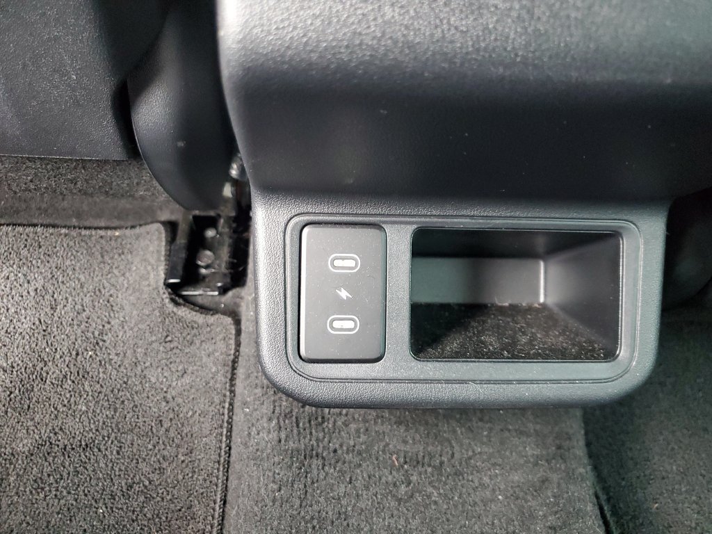 Used 2025 Kia K4 FWD image 14