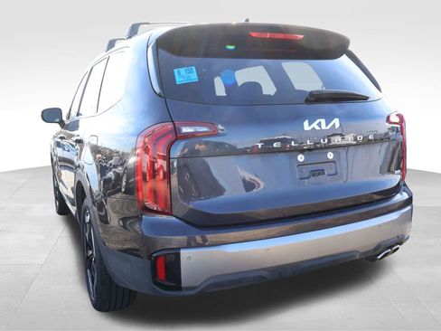 Used 2025 Kia Telluride S image 5