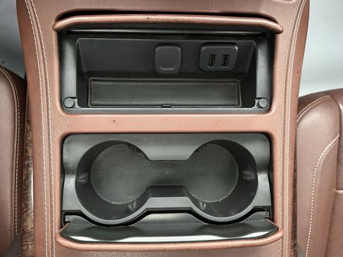 Used 2017 Chevrolet Suburban Premier image 35