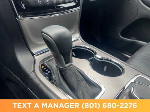 Used 2019 Jeep Grand Cherokee Limited w/ Luxury Group II AWD/4WD image 24