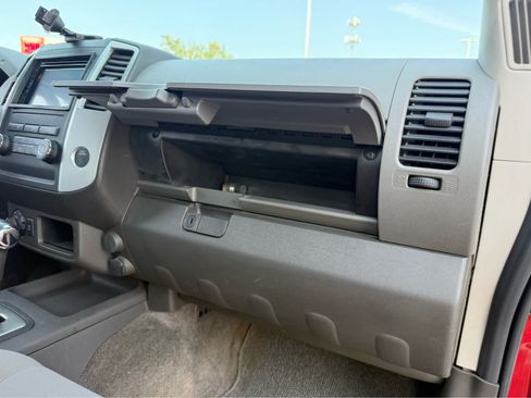 Used 2011 Nissan Xterra S AWD/4WD image 22