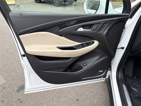 Used 2018 Buick Envision Premium w/ Driver Confidence Package image 13