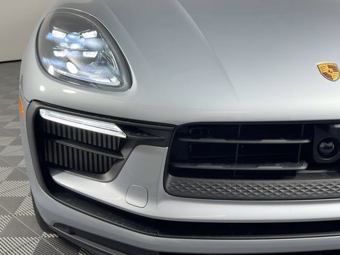 Certified 2026 Porsche Macan S AWD/4WD image 11