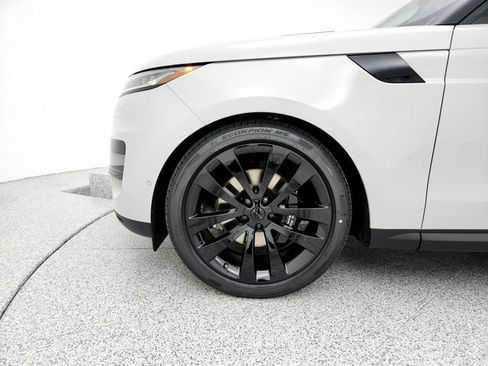 New 2026 Land Rover Range Rover Sport SE image 25