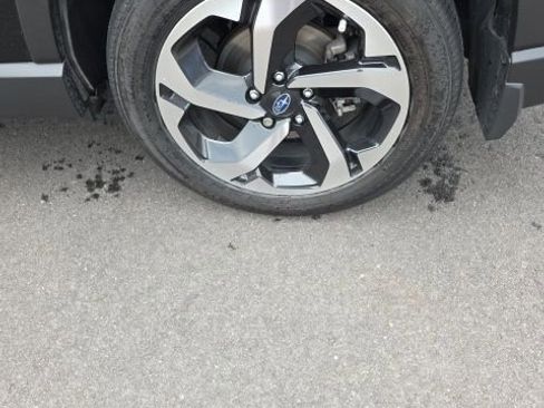 Used 2023 Subaru Forester Touring image 7