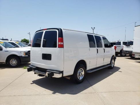 Used 2014 GMC Savana 2500 RWD image 7