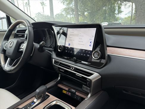 Used 2023 Lexus RX 350 Premium w/ Cold Area Package FWD image 11