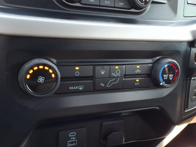 Used 2022 Ford F150 XLT RWD image 12