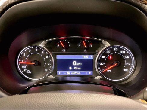 Used 2023 GMC Terrain AT4 AWD/4WD image 13