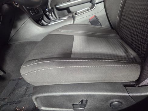 Used 2023 Dodge Charger SXT RWD image 11