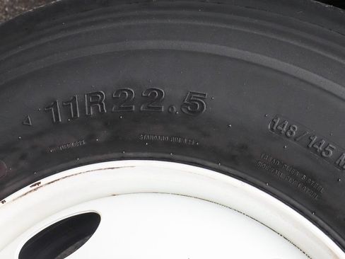 Used 2016 Ford F650 2WD Crew Cab Super Duty image 46
