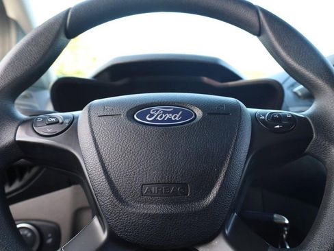 Used 2023 Ford Transit Connect XL FWD image 9
