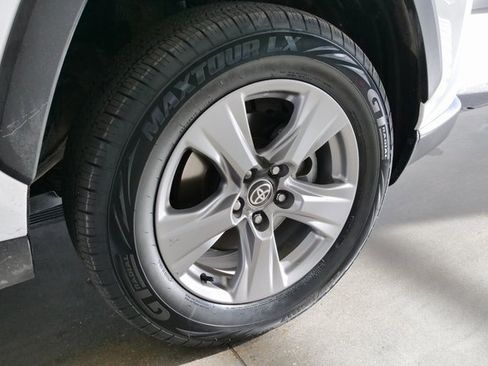 Used 2024 Toyota RAV4 XLE image 8