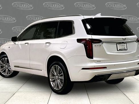 Used 2024 Cadillac XT6 Premium Luxury w/ LPO, Floor Liner Package AWD/4WD image 5