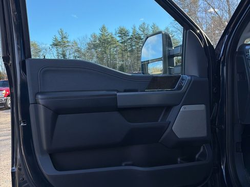 Used 2024 Ford F350 Lariat w/ Sport Appearance Package image 14